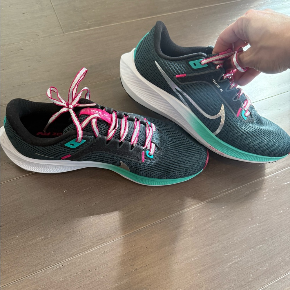 Nike Pegasus 40 EUC